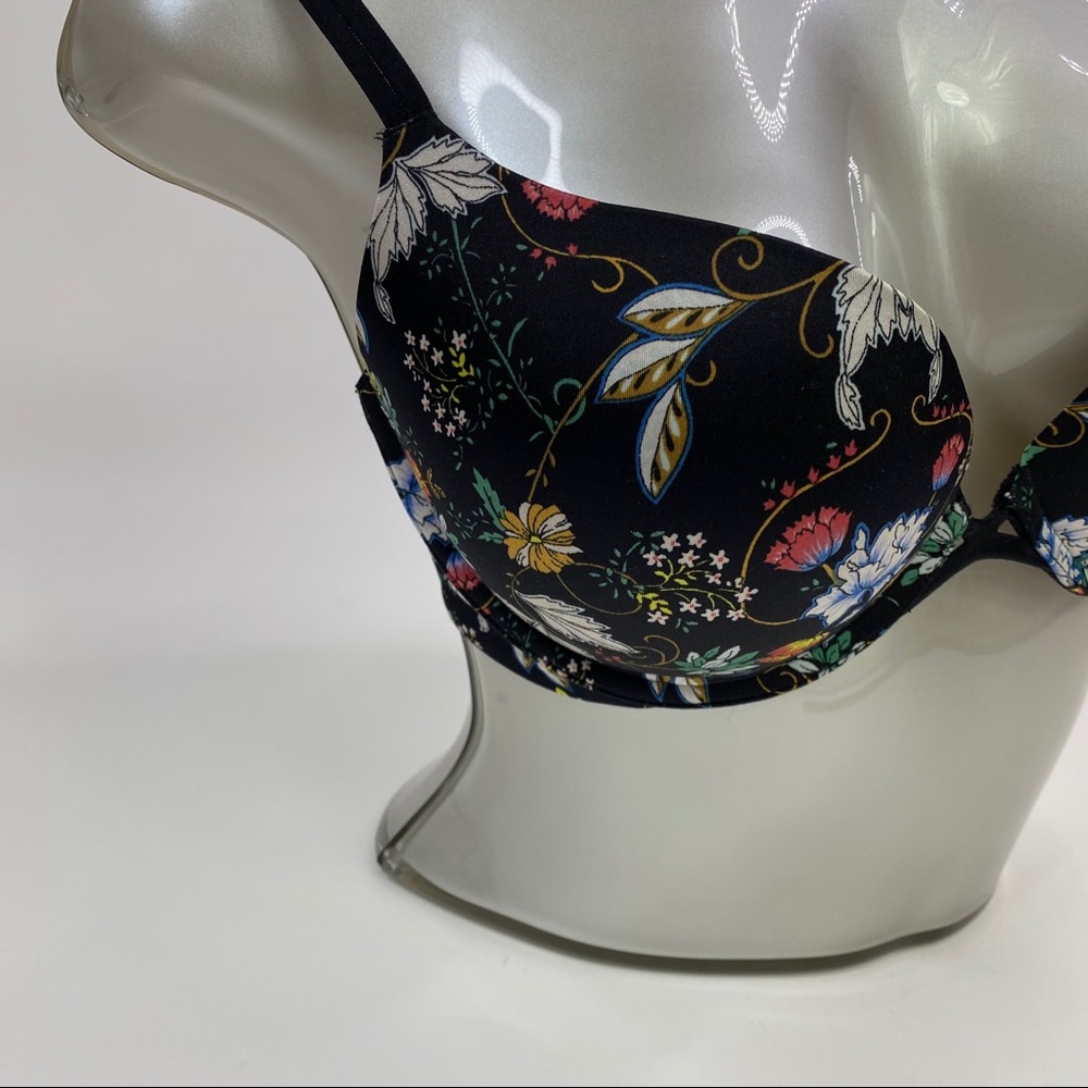 Victoria’s Secret Very Sexy Black Floral Push Up - Picture 4 of 7
